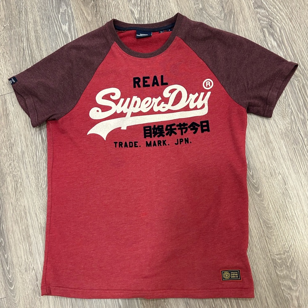 Superdry small baseball t-shirt -Excellent used condition